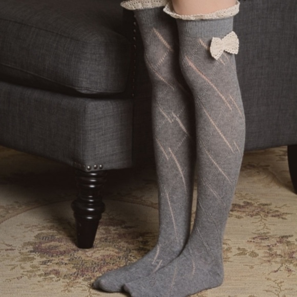 Long Over Knee High SOCKS GREY - Picture 4 of 4
